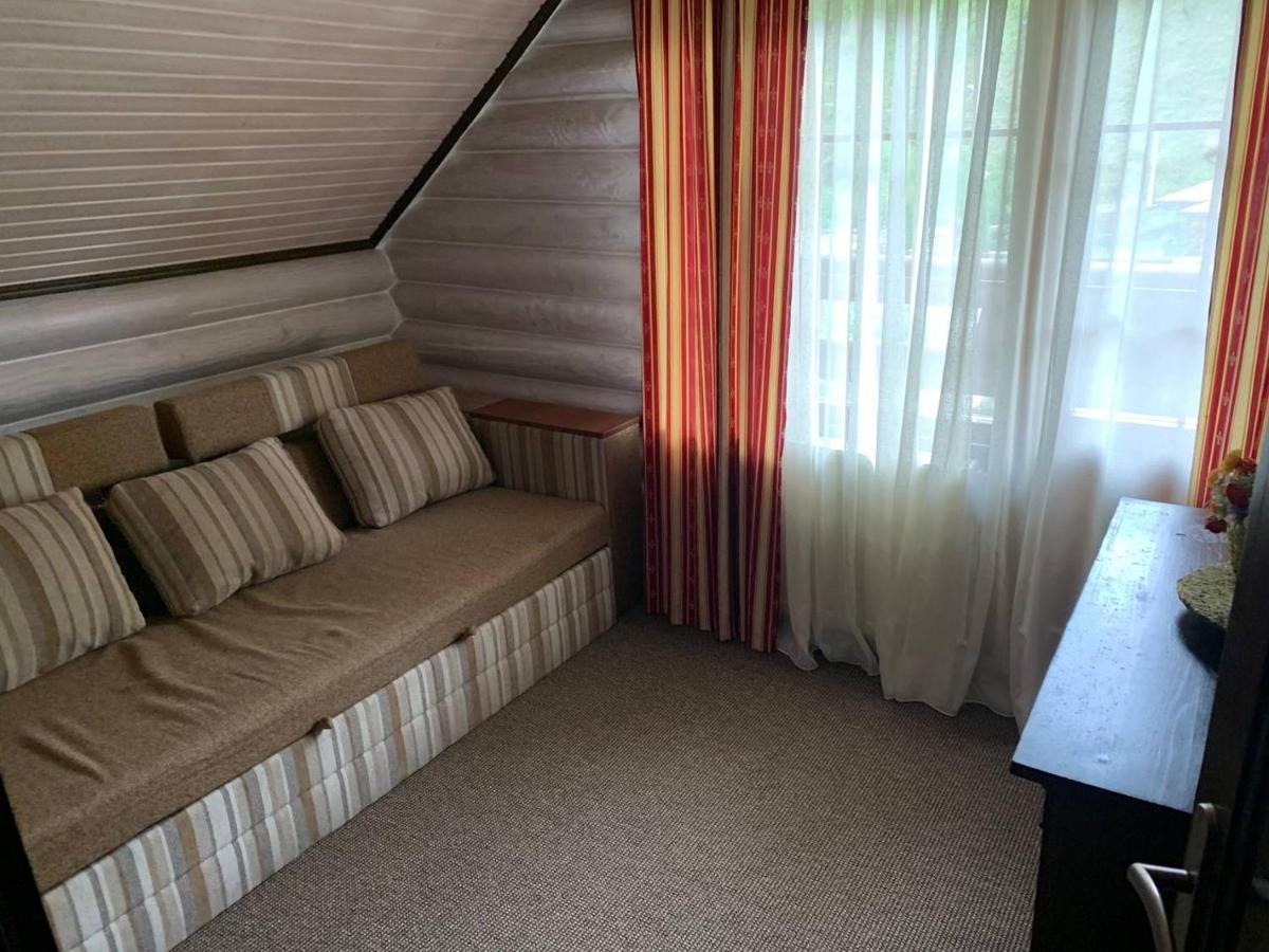 Готель Жди Ня Єво Instagram Zhdenievo Hotel Zjdenievo Exteriör bild